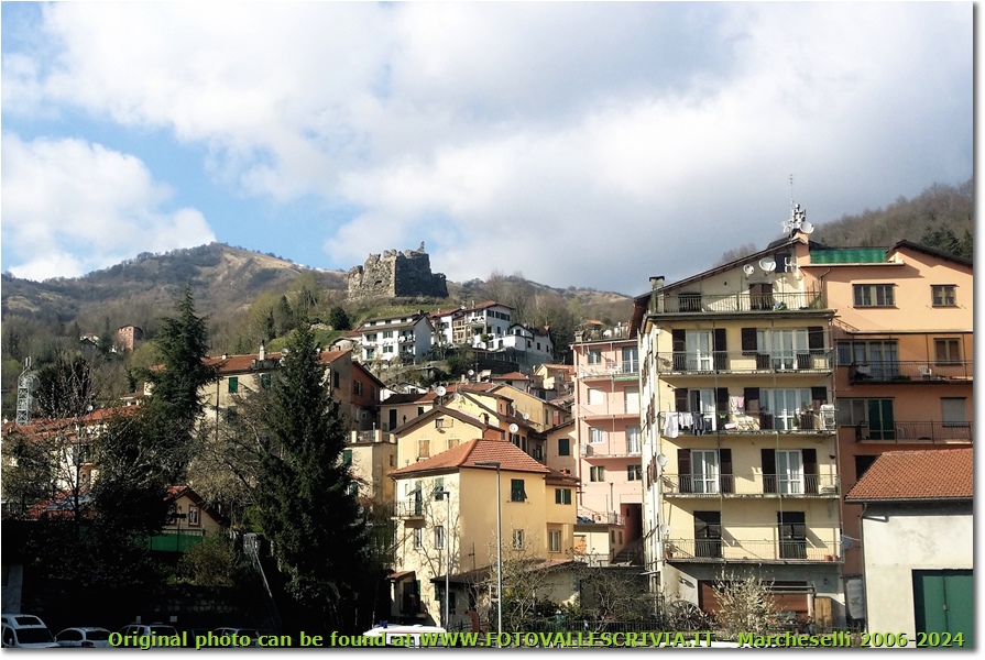 Monte Prelà, Ruderi del Castello e Condomini a Torriglia - Altro - 2019 - Paesi - Inverno - Olympus OM-D E-M10 Mark III