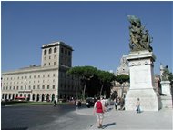  Roma: Piazza Venezia - Altro - 2004 - Paesi - Foto varie - Voto: Non  - Last Visit: 13/4/2024 19.52.30 