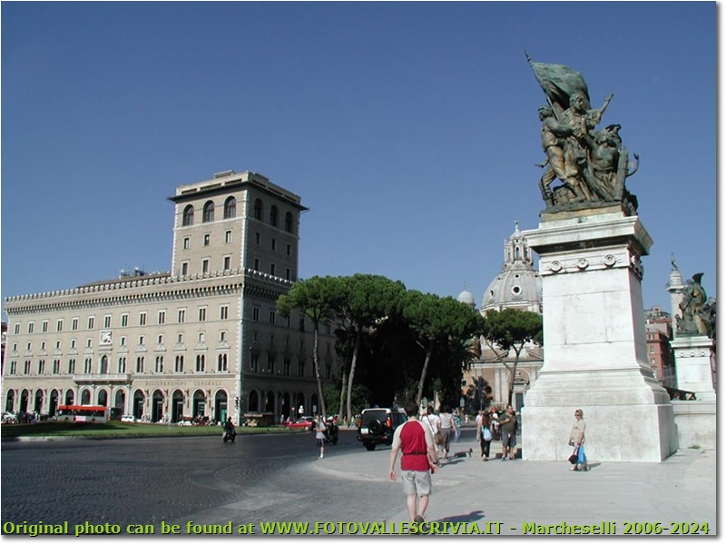 Roma: Piazza Venezia - Altro - 2004 - Paesi - Foto varie - Olympus Camedia 3000