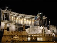  Roma: Vittoriano di notte - Altro - 2004 - Paesi - Foto varie - Voto: Non  - Last Visit: 25/5/2024 9.2.29 