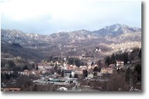 Foto Altro - Paesi - Torriglia: veduta d'insieme