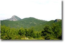 Foto Altro - Panorami - Aspetti dell’entroterra ligure di ponente: il monte Castell’Ermo