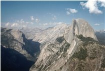  California: Il Monte Half Dome nel parco californiano dello Yosemite - Altro - <2001 - Panorami - Foto varie - Voto: Non  - Last Visit: 16/10/2021 14.59.15 