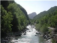  Fiume Tanaro a Ponte di Nava (Imperia) - Altro - <2001 - Panorami - Foto varie - Voto: 2    - Last Visit: 7/11/2023 3.46.56 