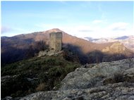  Liguria di Ponente: il castello dell'Aquila d'Arroscia - Altro - 2015 - Panorami - Inverno - Voto: Non  - Last Visit: 13/4/2024 19.57.42 