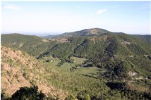  Salendo al Monte Tobbio: veduta verso il Colle degli Eremiti - Altro - 2006 - Panorami - Estate - Voto: Non  - Last Visit: 21/9/2022 16.7.20 
