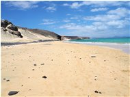  Spiaggia del Mal Nombre. Sabbia e rocce nere e mare azzurro - Altro - 2016 - Panorami - Foto varie - Voto: Non  - Last Visit: 28/8/2022 21.25.7 