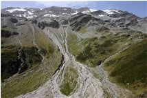  Valgrisenche: ciò che resta delle valanghe del Monte Ormelune in settembre - Altro - 2007 - Panorami - Foto varie - Voto: Non  - Last Visit: 13/4/2024 20.8.46 