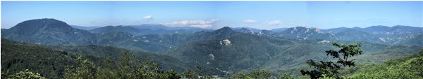  Panorama dal Monte Reale al Monte Antola - Busalla&Ronco Scrivia - 2011 - Landscapes - Summer - Voto: Non  - Last Visit: 28/9/2023 0.57.19 
