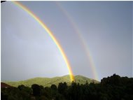  Arcobaleno busallese, dalla strada per Cascine - Busalla&Ronco Scrivia - 2006 - Panorami - Estate - Voto: 9,75 - Last Visit: 13/4/2024 16.50.6 