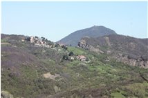  Bastia hamlet and M. Reale in the background - Busalla&Ronco Scrivia - 2008 - Villages - Summer - Voto: Non  - Last Visit: 5/12/2024 17.7.30 