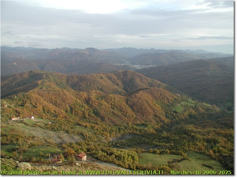 Colori di autunno dal M. Alpe di Porale: Busalla e Alta Valle Scrivia - Busalla&Ronco Scrivia - 2002 - Panorami - Inverno - Olympus Camedia 3000