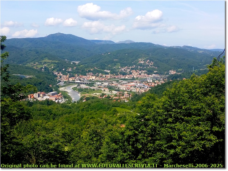 Cornice di verde attorno a Busalla - Busalla&Ronco Scrivia - 2018 - Panorami - Estate - HTC One S Nokia C7-00 (o altro cell)