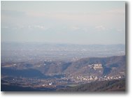 Fotografie Busalla&Ronco Scrivia - Panorami - Il forte di gavi e le alpi dal castello di  Fraconalto