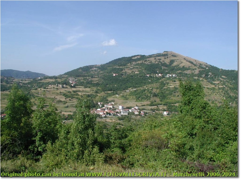 Montessoro e Bric Castellazzo - Busalla&Ronco Scrivia - <2001 - Panorami - Estate - Olympus Camedia 3000