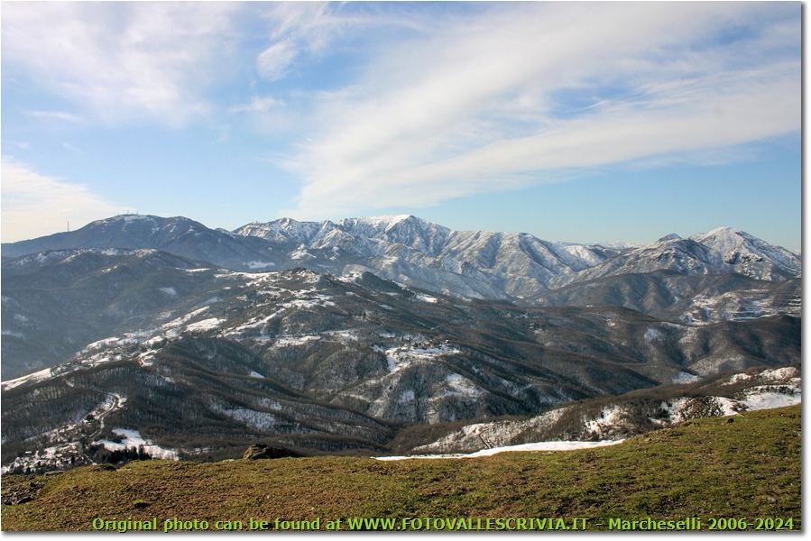 Monti Leco, Figne e Tobbio - Busalla&Ronco Scrivia - 2009 - Panorami - Inverno - Canon EOS 300D