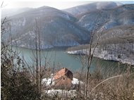  Winter view of Busalletta lake - Busalla&Ronco Scrivia - 2010 - Landscapes - Winter - Voto: Non  - Last Visit: 30/7/2010 17.50.45 