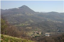  Ancora un Monte Maggio, a fine inverno  - Casella - 2007 - Panorami - Estate - Voto: Non  - Last Visit: 26/6/2022 17.18.22 