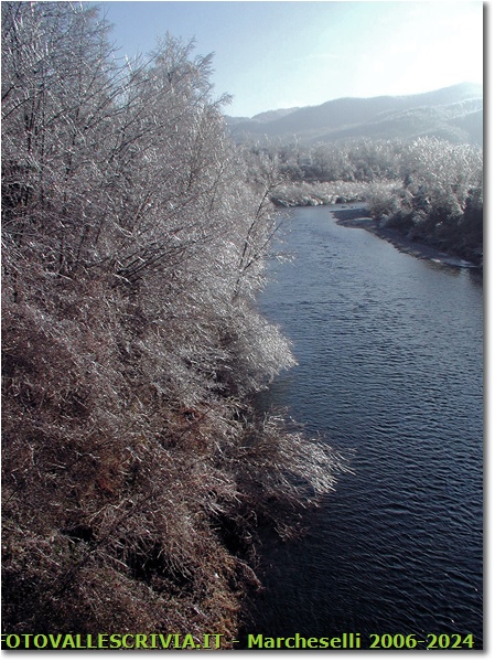 Capodanno gelato lungo il fiume Scrivia - Casella - 2009 - Panorami - Inverno - Canon EOS 300D