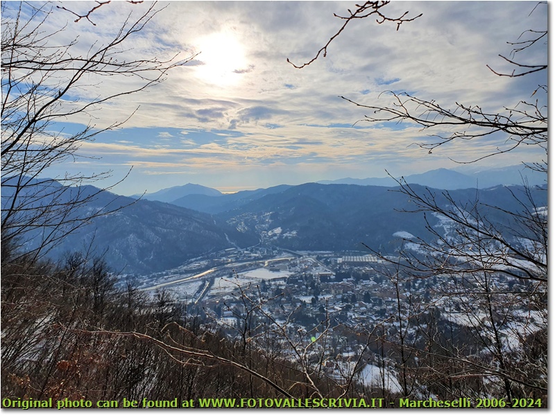 Casella e MAr Ligure con neve, dal Monte Carmo - Casella - 2021 - Panorami - Inverno - HTC One/Nokia C7/Samsung S7/S10