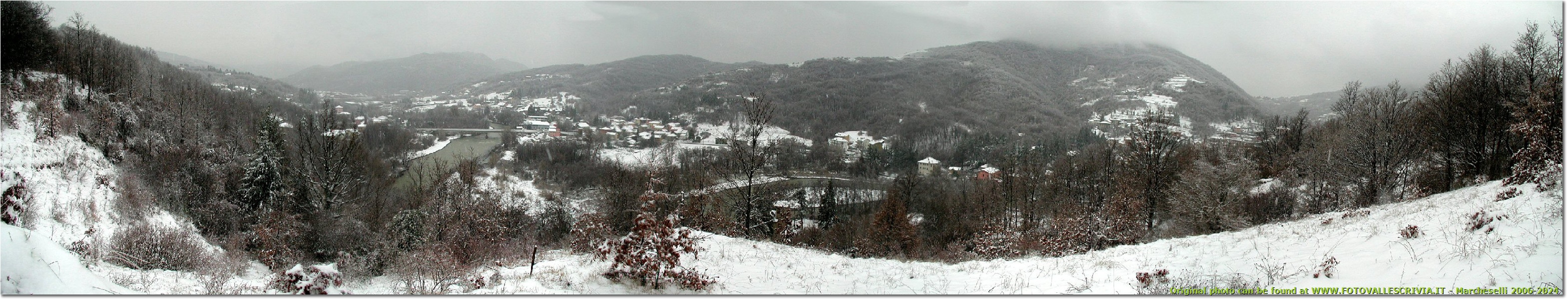 Da Casella a San Bartolomeo: nevicata del 26 dicembre - Casella - 2005 - Panorami - Inverno - Olympus Camedia 3000