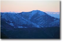 Fotografie Casella - Panorami - Monte Tobbio in luce serale