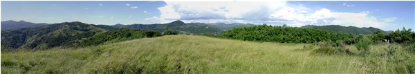  Panorama 270 gradi da Monte Capanne: M.Leco M.Vittoria M.Reale M.Maggio M.Buio e Antola M.Bano e M.Sella) - Casella - <2001 - Panorami - Estate - Voto: Non  - Last Visit: 9/10/2023 8.16.10 