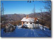 Foto Crocefieschi&Vobbia - Paesi - La cappelletta di Crebaia innevata