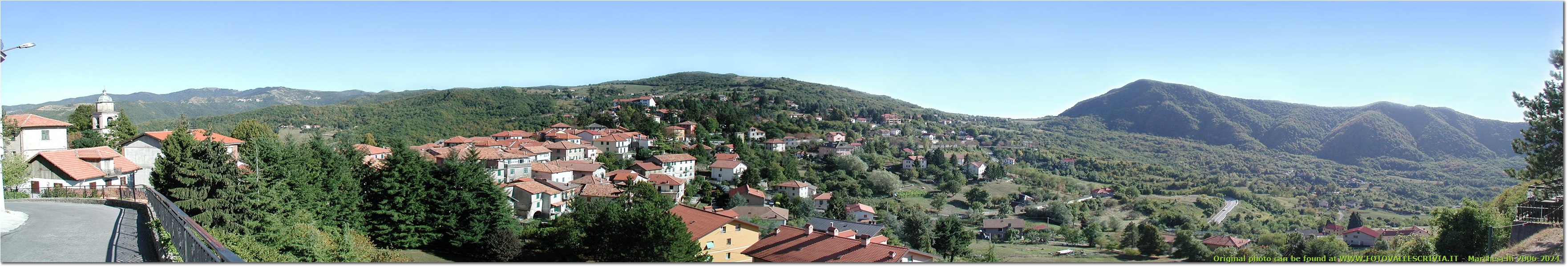 Panoramica di Crocefieschi - Crocefieschi&Vobbia - 2003 - Paesi - Estate - Olympus Camedia 3000
