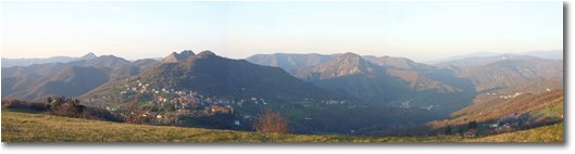 Foto Crocefieschi&Vobbia - Panorami - Crocefieschi: luce al tramonto a fine autunno 2005