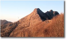Foto Crocefieschi&Vobbia - Panorami - Luce del solstizio inverno 2011: Monte Reopasso