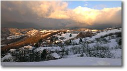 Foto Crocefieschi&Vobbia - Panorami - Tramonto innevato a crebaia