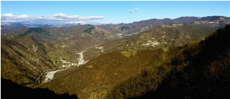  Valle Vobbia, e in lontananza la catena dei Monti Liguri - Crocefieschi&Vobbia - 2019 - Panorami - Inverno - Voto: Non  - Last Visit: 24/10/2022 17.27.47 