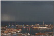  Lighthouse and harbor under the storm - Genoa - 2004 - Landscapes - Other - Voto: Non  - Last Visit: 25/4/2025 13.1.26 