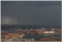  Lighthouse and harbor under the storm - Genoa - 2004 - Landscapes - Other - Voto: Non  - Last Visit: 13/4/2024 20.5.39 