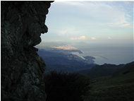  Panorama from M. Reixa. Container Terminal, Airport, Genoa and Portofino - Genoa - <2001 - Landscapes - Other - Voto: Non  - Last Visit: 22/9/2023 18.36.57 