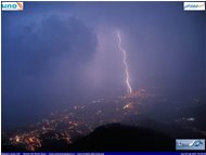  Caduta fulmine su Genova (webcam Monte Fasce) - Genoa - 2011 - Other - Summer - Voto: Non  - Last Visit: 12/3/2025 11.56.15 