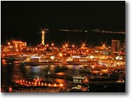 Fotografie Genova - Paesi - Genova: veduta notturna del porto