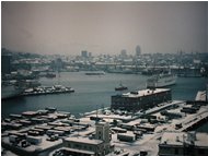  Neve sul porto (1985) - Genova - <2001 - Paesi - Foto varie - Voto: Non  - Last Visit: 26/1/2023 17.31.55 