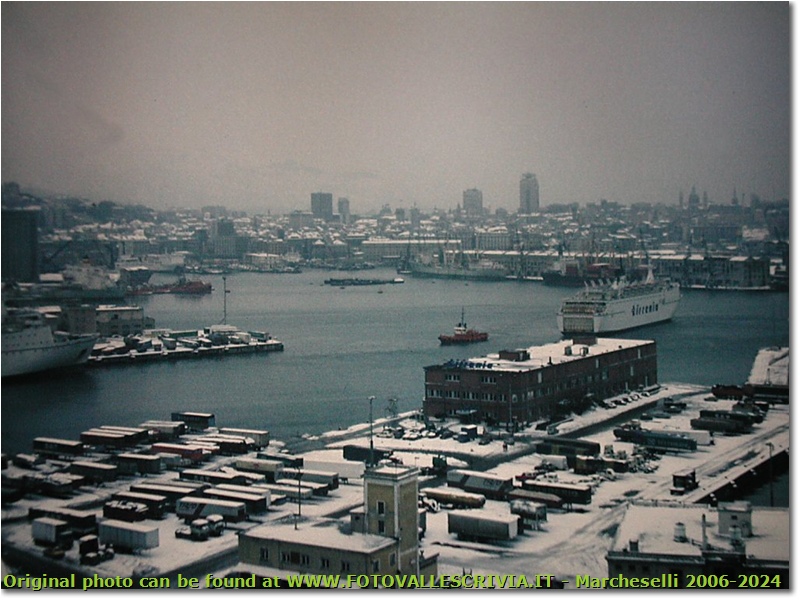 Neve sul porto (1985) - Genova - <2001 - Paesi - Foto varie - Scanner
