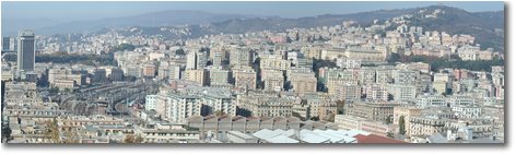 Fotografie Genova - Paesi - Panorama dalla facoltà di Ingegneria: la stazione di Genova Brignole e Oregina