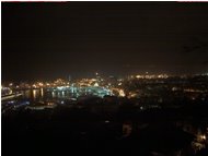  Webcam dal Righi : panorama verso ponente su acquario porto e lanterna di Genova (da www.stefanome.it) - Genova - 2006 - Paesi - Foto varie - Voto: 10   - Last Visit: 21/5/2024 17.45.22 