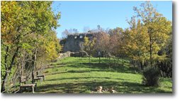 Foto Montoggio - Altro - Piazza d’armi al Castello Fieschi di Montoggio