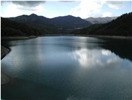  Brugneto lake, near Torriglia - Montoggio - 2003 - Landscapes - Winter - Voto: 9,33 - Last Visit: 23/9/2023 19.26.23 