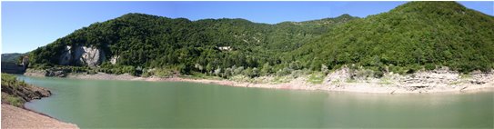  Valnoci Lake: hydric supply in 2005 - Montoggio - 2005 - Landscapes - Summer - Voto: Non  - Last Visit: 11/6/2025 4.11.47 