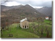 Fotografie Montoggio - Paesi - Montoggio: cappella di S. Rocco