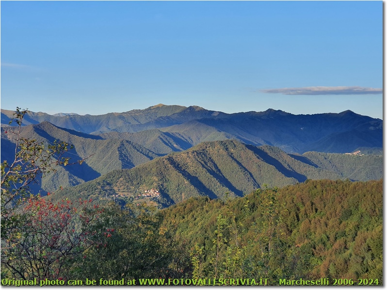 Catena del Monte Antola dal M. Bano. - Montoggio - 2021 - Panorami - Inverno - HTC One/Nokia C7/Samsung S7/S10