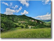 Fotografie Montoggio - Panorami - Il paese di Montemoro