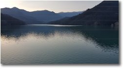 Fotografie Montoggio - Panorami - Luce serale sul lago del Brugneto