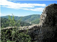  Castello fieschi: vista dalle mura - Savignone - 2012 - Altro - Estate - Voto: Non  - Last Visit: 25/5/2024 9.17.51 